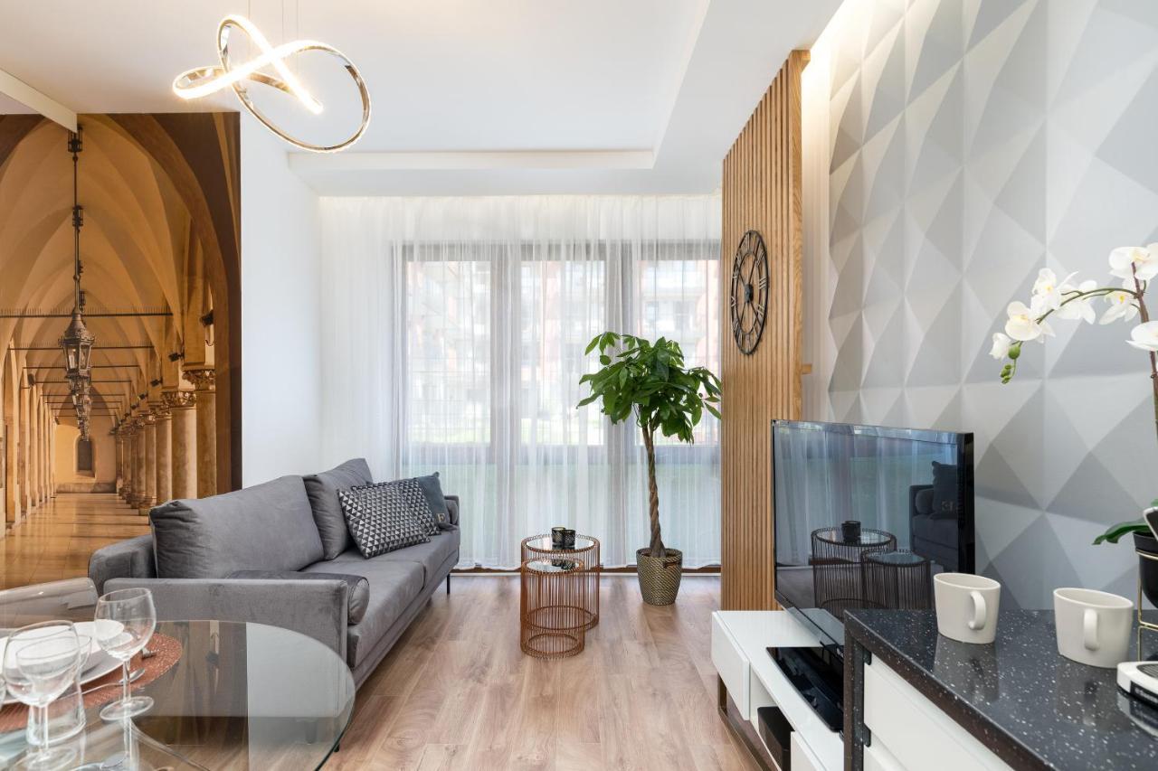 New Apartment, Private Patio Krasków Εξωτερικό φωτογραφία